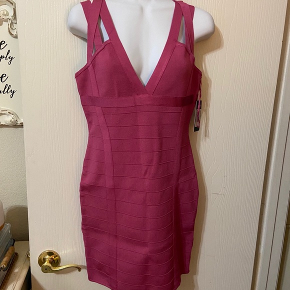 Guess mirage cut out mini cocktail dress sz L - Picture 3 of 6